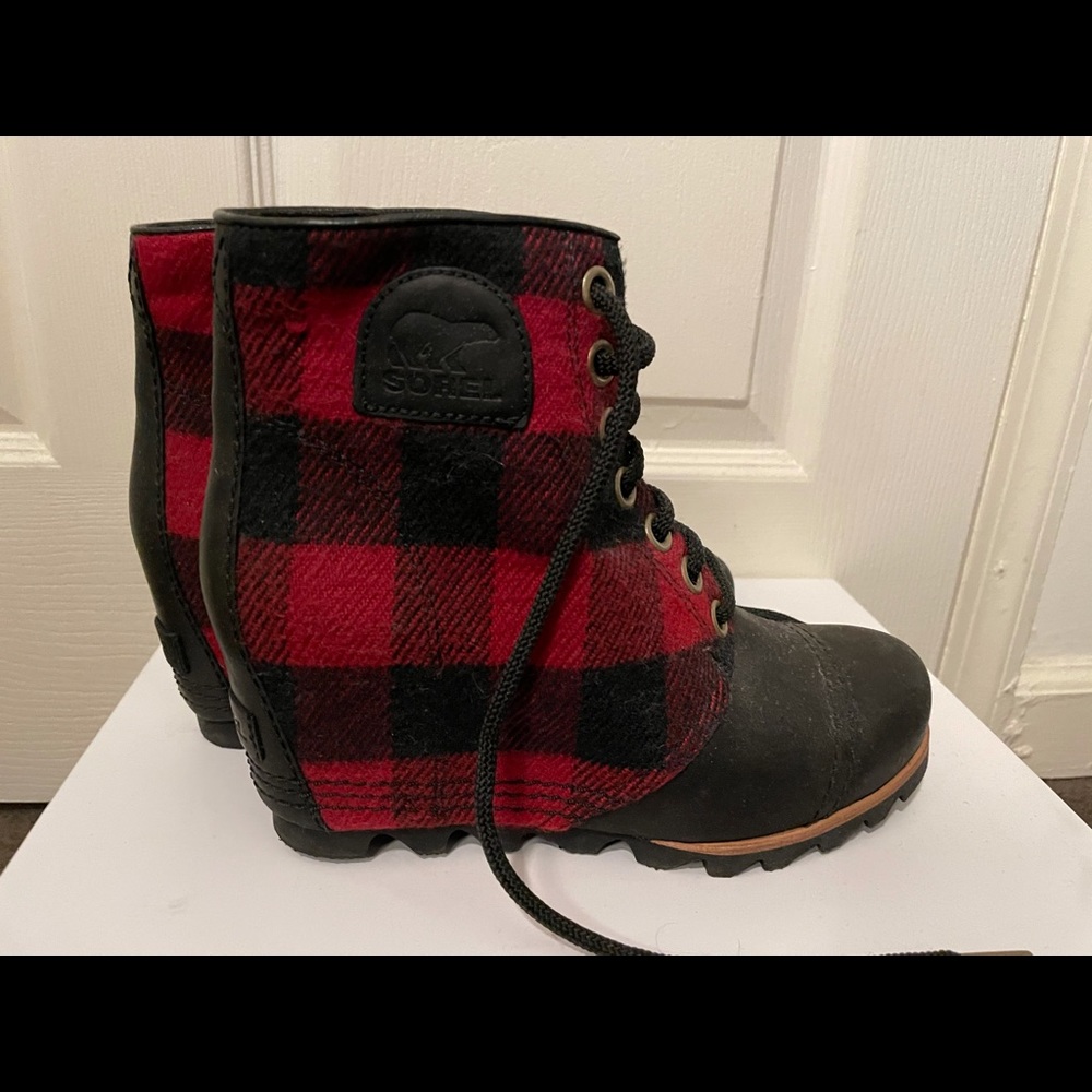 Sorel PDX Wedge Bootie in Buffalo Check Flannel